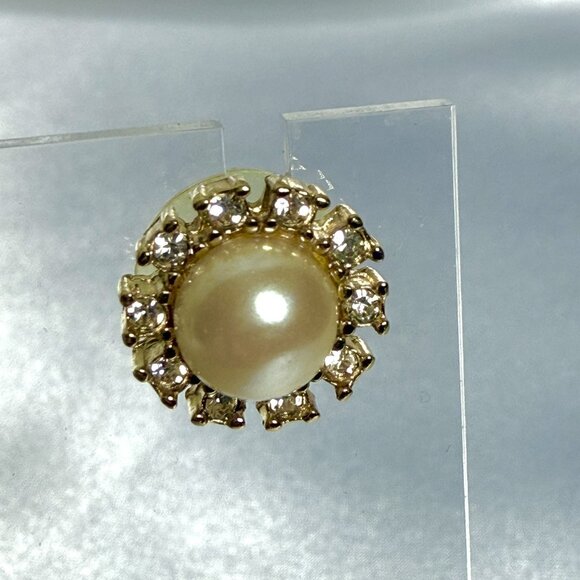 Vintage Faux Pearl & Rhinestone Gold Tone Post Earrings – Unmarked Classic Studs - Picture 5 of 6